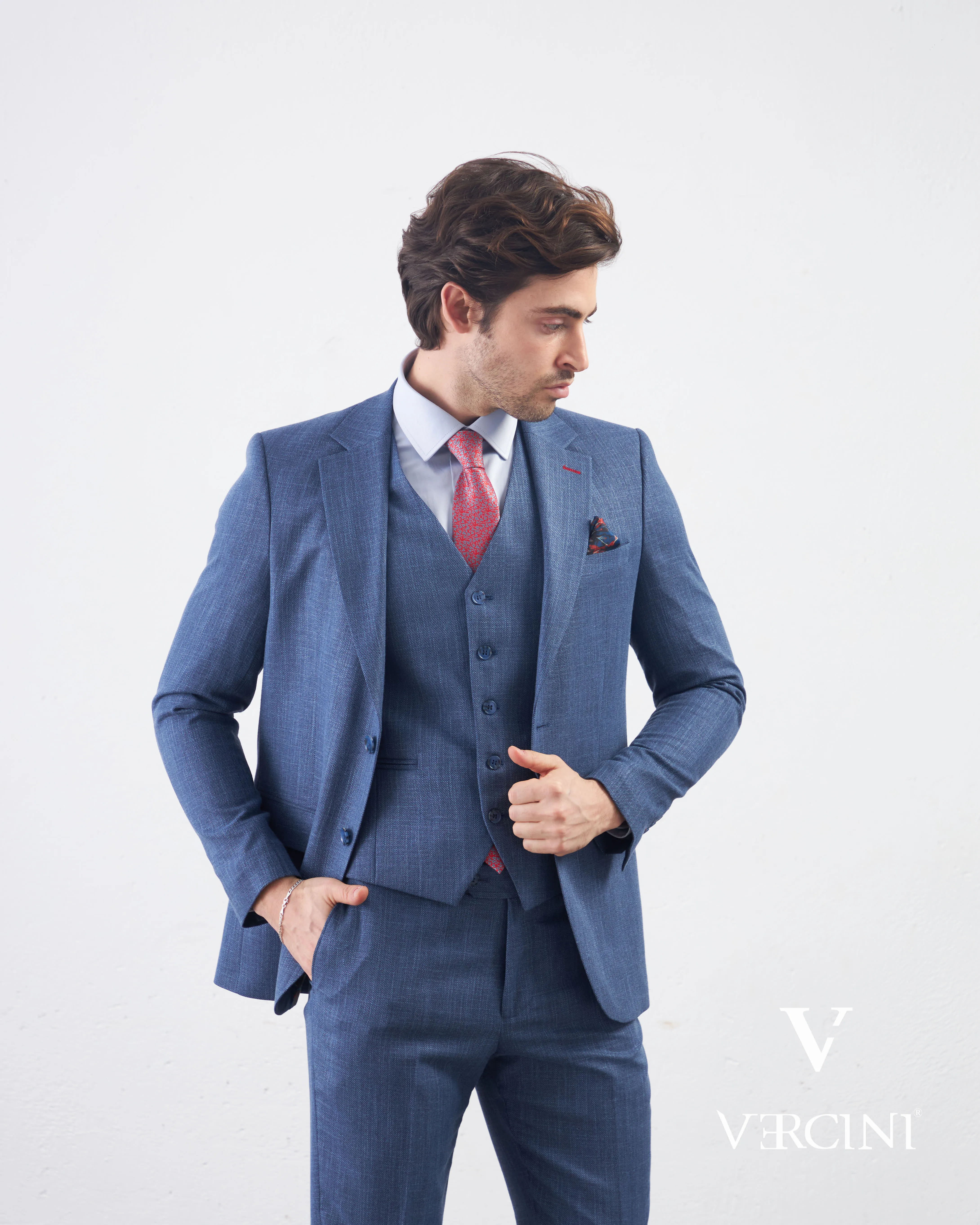 Vercini Azure Serenity Deluxe Three-Piece Men's Suit